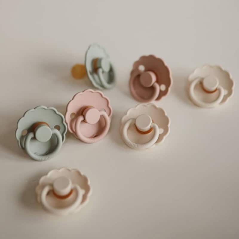 FRIGG Pacifier 2 Pack Latex Daisy