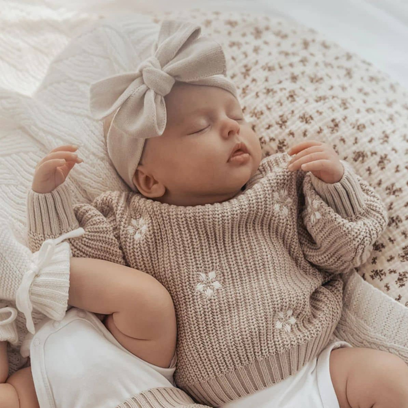 3 Little Crowns Chunky Knit Jumper Flowers - Image 2