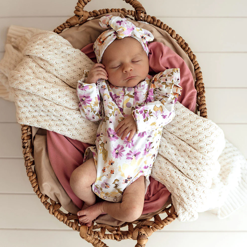 Snuggle Hunny Long Sleeve Bodysuit Isla