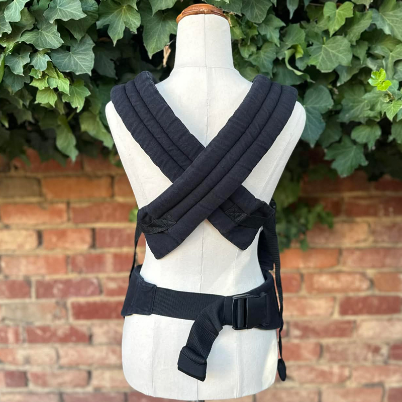 Pre-loved Portier Limiltess Baby Carrier Jet Black - Image 2