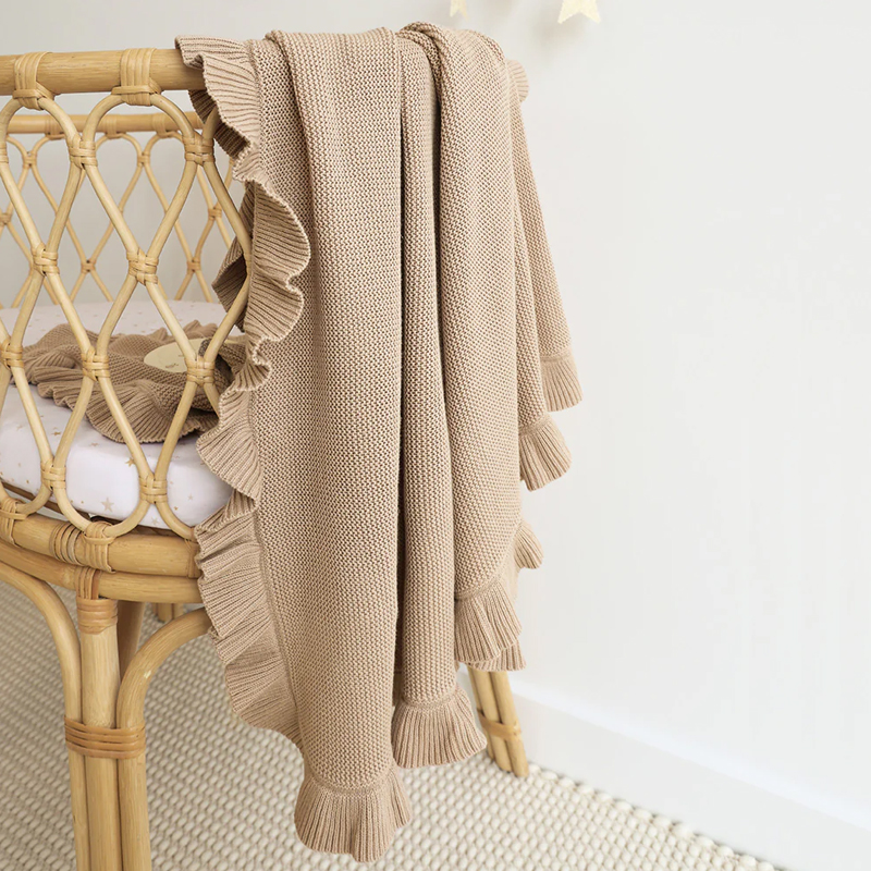 Snuggle Hunny Ruffle Knit Baby Blanket Hazelnut